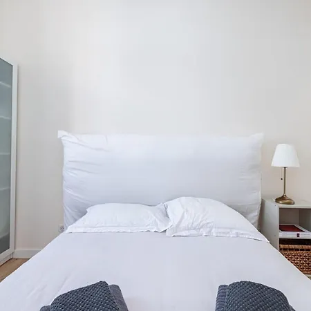 Large 2 Bedroom With Sea View 50m From Monaco Apartment